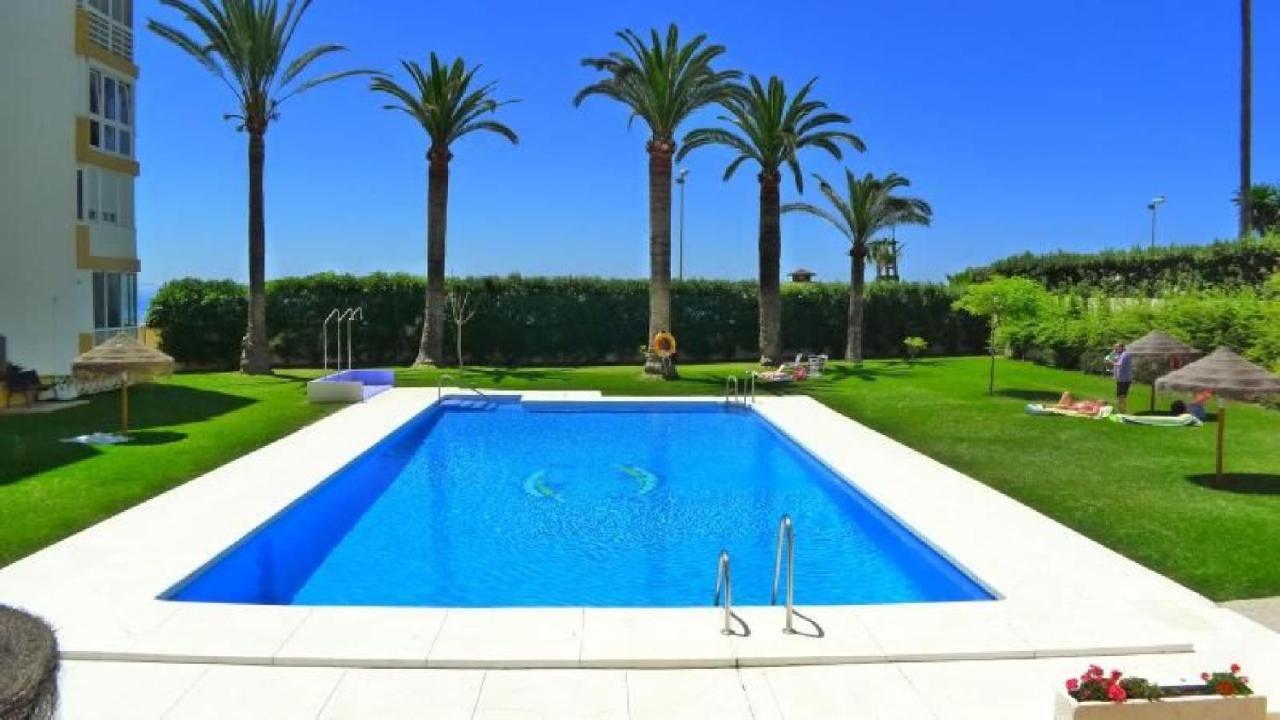 Апартаменты Studio Beso Del Mar Нерха Экстерьер фото